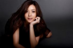 周韦彤/Cica Zhou-1-24